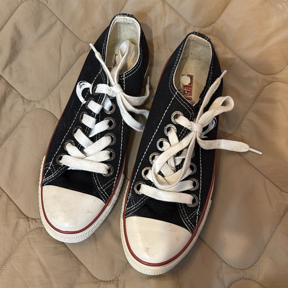 True Religion black sneakers - like new!!
